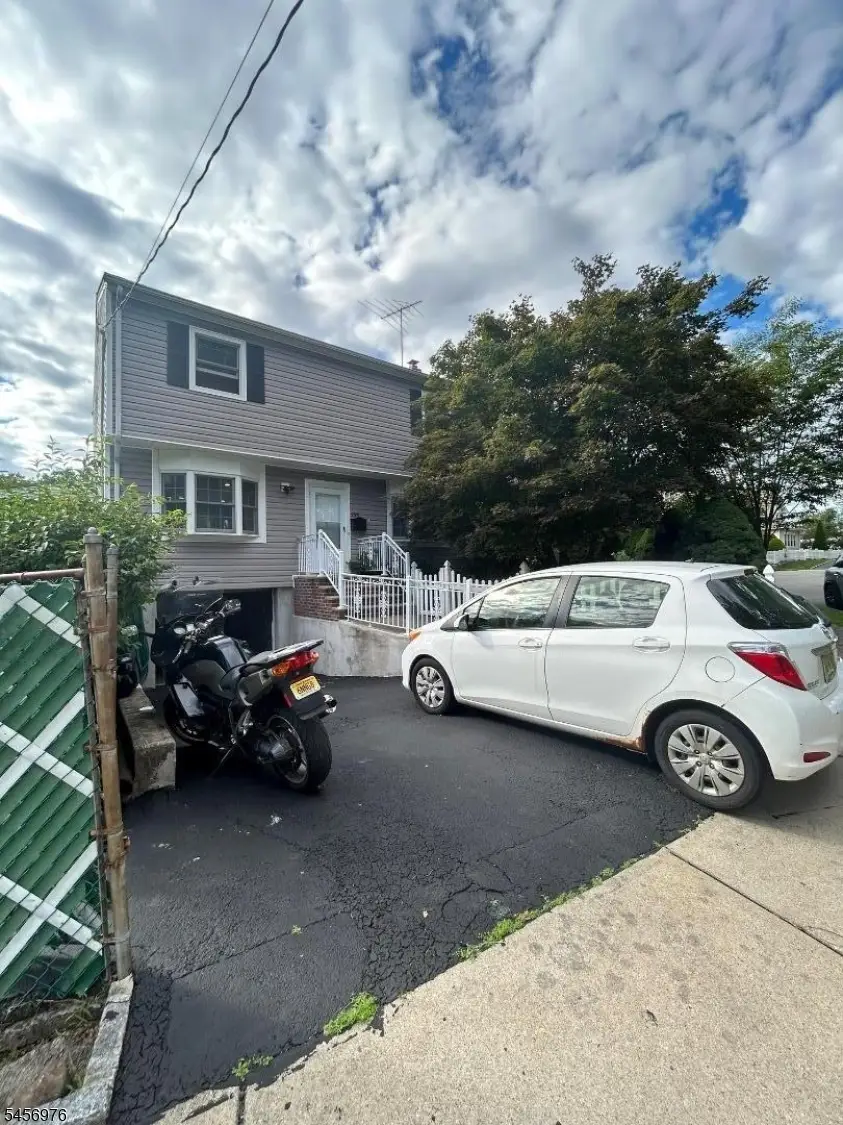 153-155 Smallwood Ave, Belleville, NJ 07109 - #1