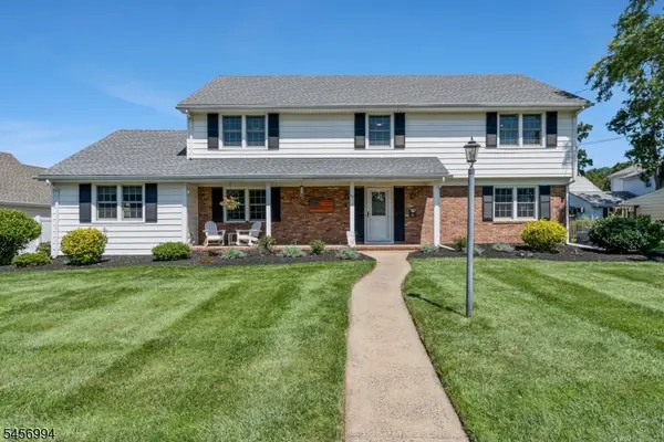 97 Reimer St, Somerville Boro, NJ 08876