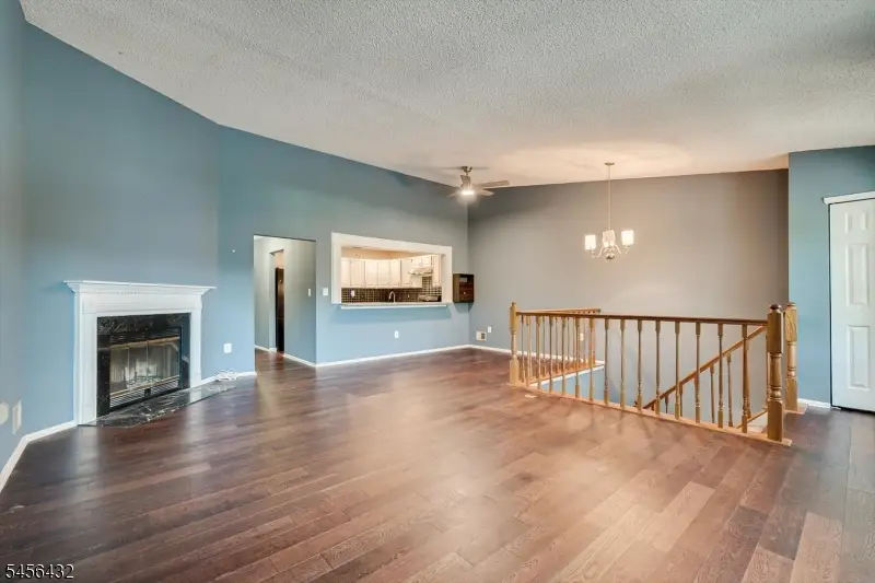 118 Edward Dr, Franklin Park, NJ 08823 - #3