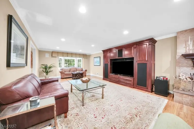 23 Brittany Rd, Montville, NJ 07045 - #3
