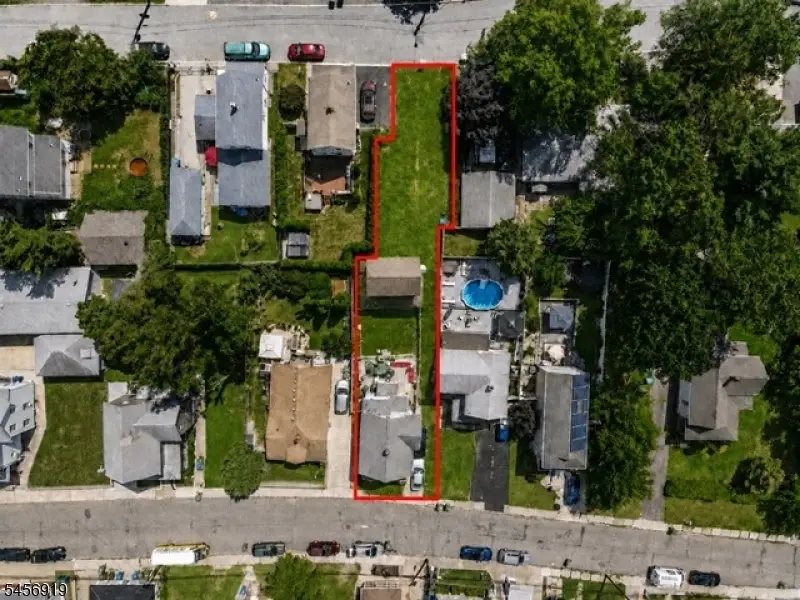 26 Dane St, Sayreville, NJ 08872 - #1