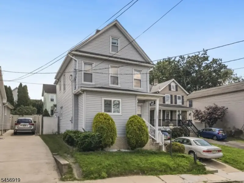 26 Dane St, Sayreville, NJ 08872 - #3