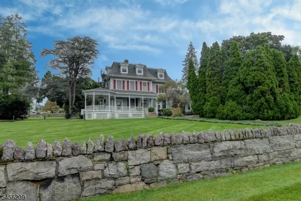 410 Cornelia St #5, Boonton Town, NJ 07005