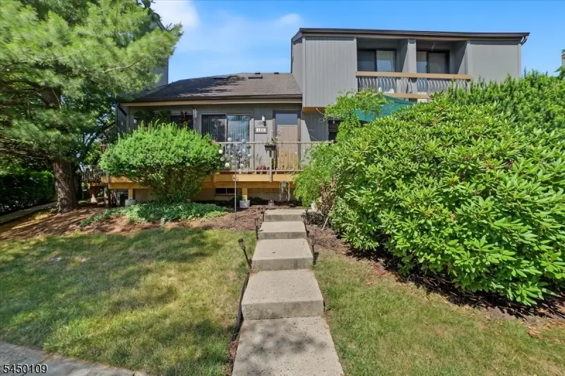 132 Bayberry Row Ondo, Bernards, NJ 07920 - #1