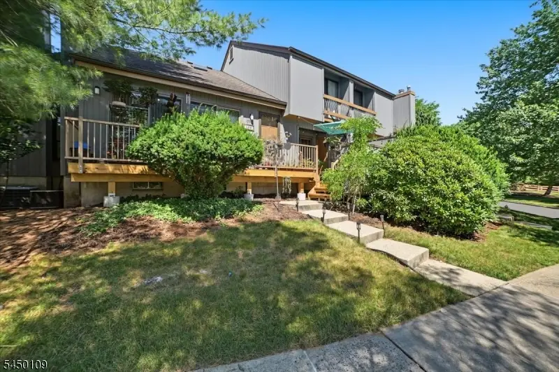 132 Bayberry Row Ondo, Bernards, NJ 07920 - #2