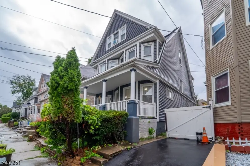 69 Oakland Ter, Newark, NJ 07106 - #2