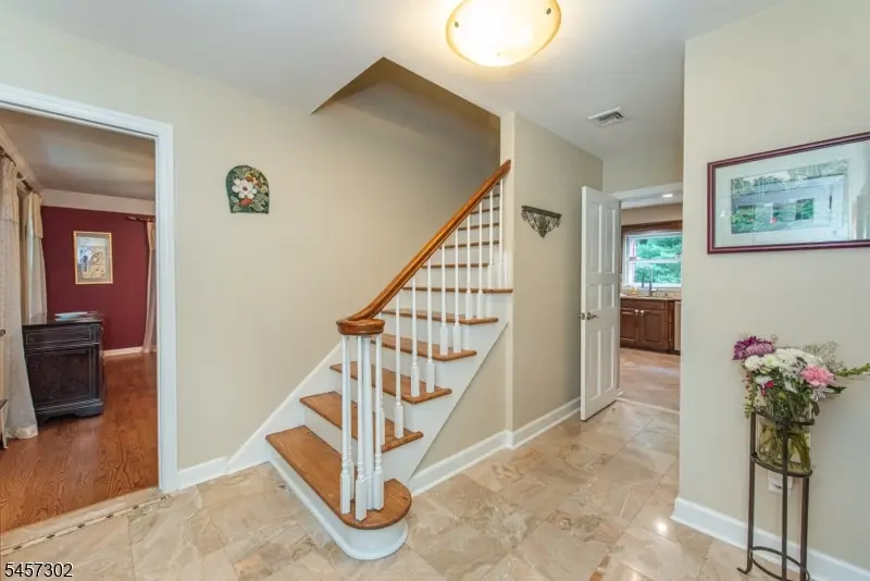 390 Ski Trl, Kinnelon, NJ 07405 - #3