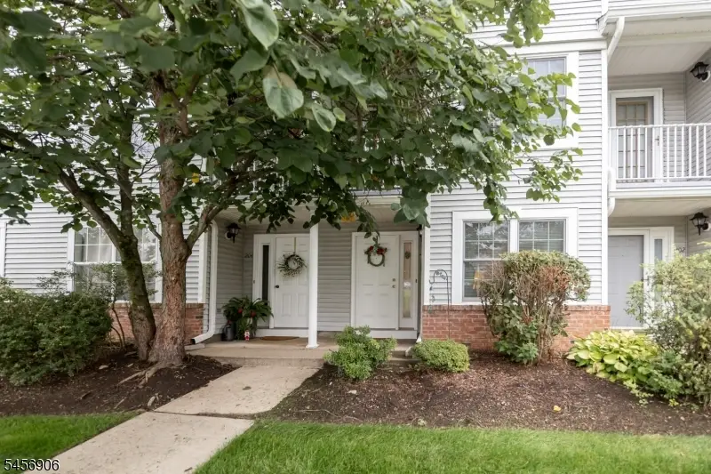 203 Hudson Ct, Independence, NJ 07840 - #2