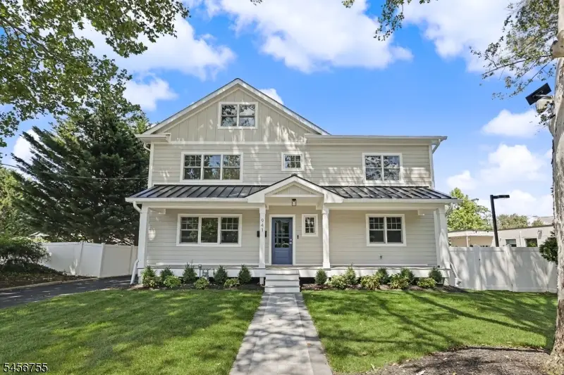 941 Lincoln Ave E, Cranford, NJ 07016 - #1