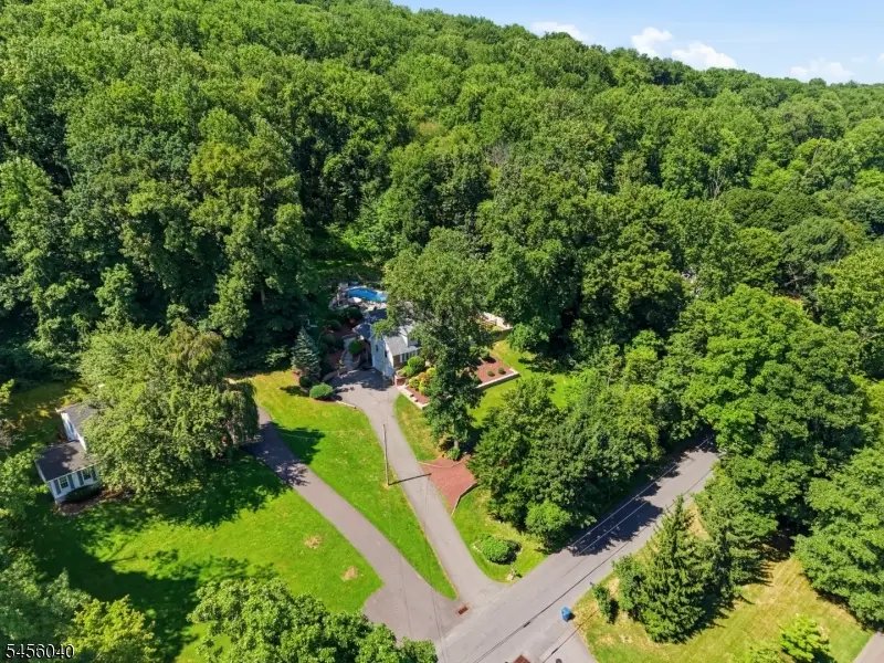 70 Old Mountain Rd, Clinton, NJ 08833 - #3