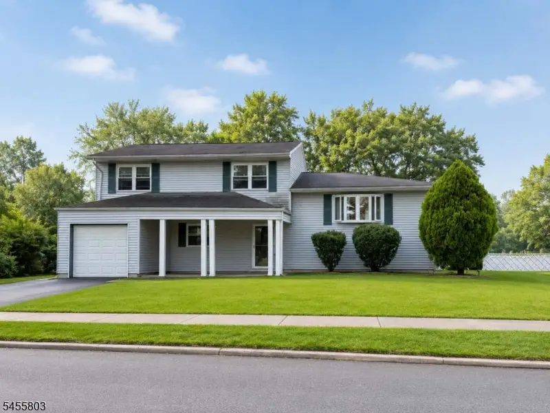 6 Renault Dr, Flanders, NJ 07836 - #1