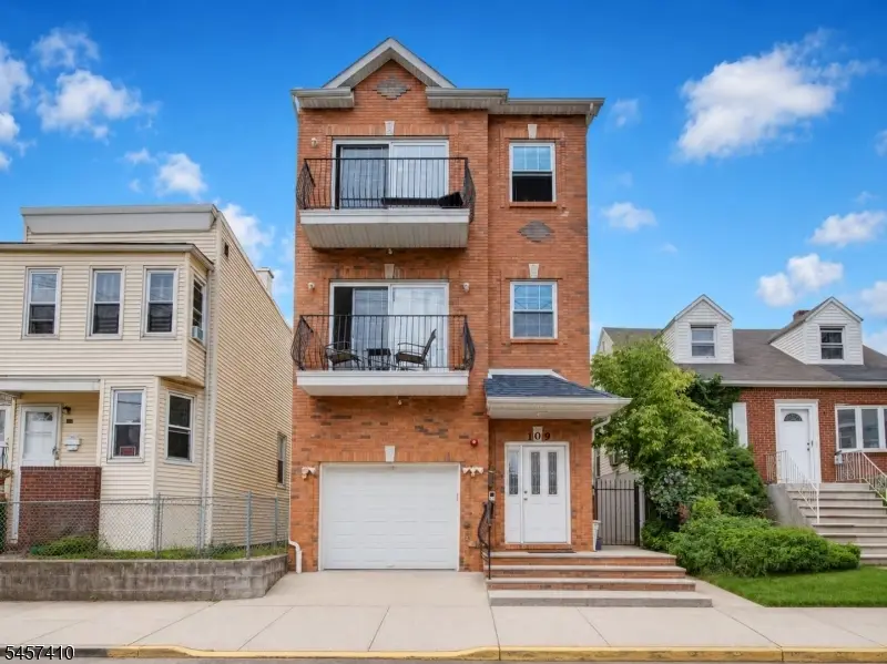109 Palm St, Newark, NJ 07106 - #1