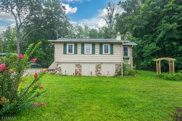 12 Hillcrest Ave, Andover Twp., NJ 07860