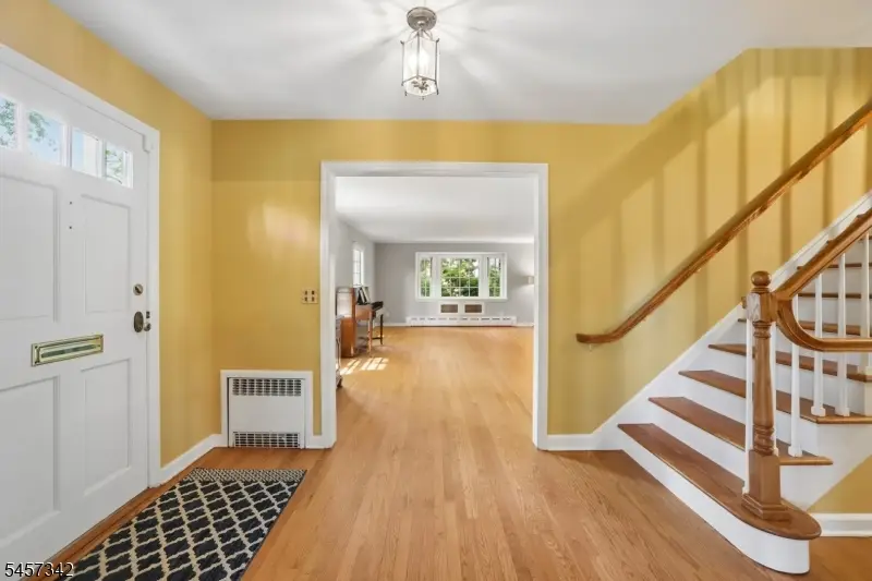 260 Fairmount Ave, Chatham, NJ 07928 - #3