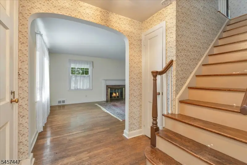 121 Passaic Ave, Summit, NJ 07901 - #3