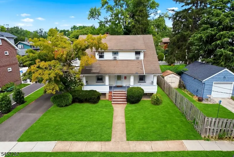 33 Pine St, Cranford, NJ 07016 - #1