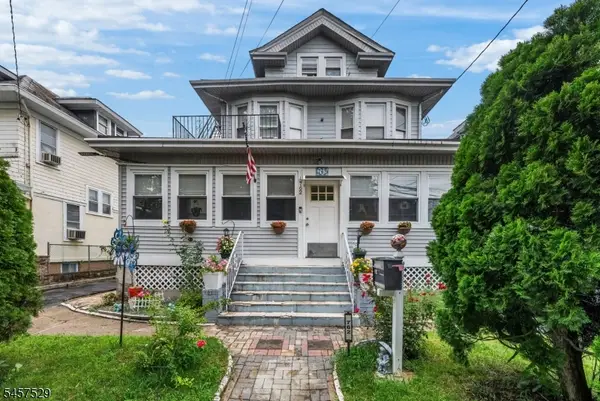 760 Parker St, Newark City, NJ 07104