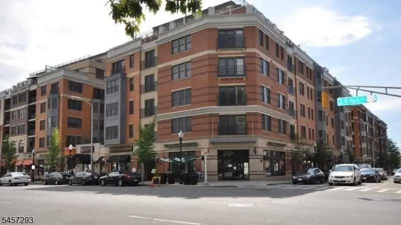 40 W Park Place Unit 513 #513, Morristown, NJ 07960 - #2