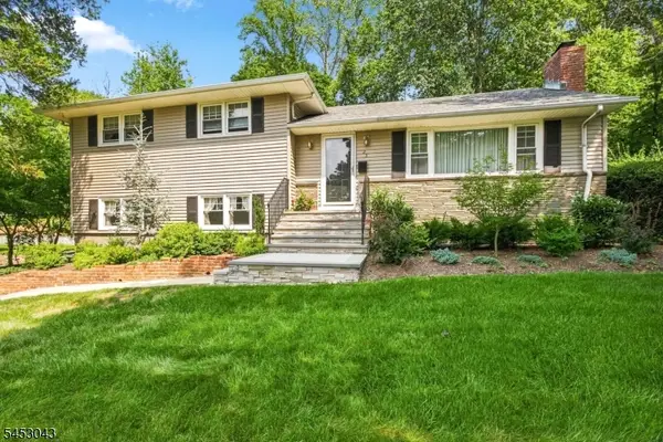 23 Evergreen Dr, Berkeley Heights Twp., NJ 07922