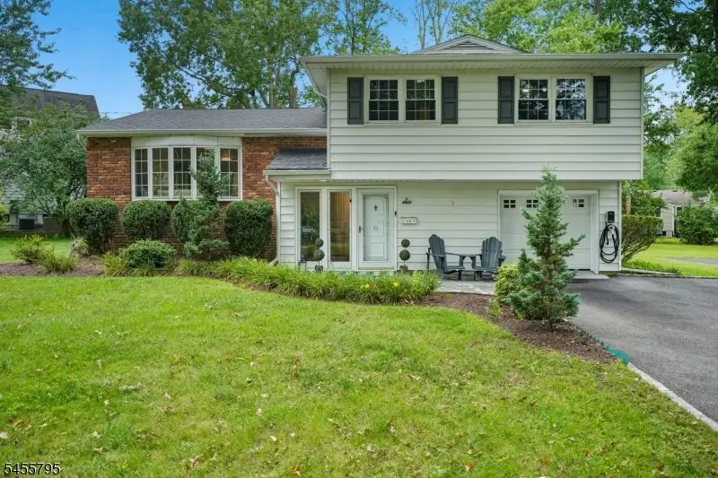 6 Gordon Pl, New Providence, NJ 07974 - #2