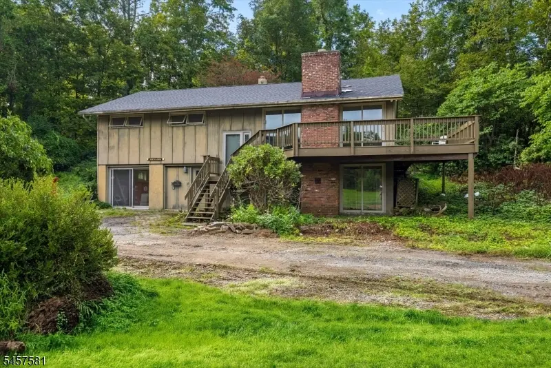 51 Hibler Rd, Green, NJ 07860 - #2
