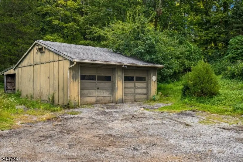 51 Hibler Rd, Green, NJ 07860 - #3