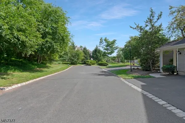 29 Edgewood Road Ondo, Bedminster Twp., NJ 07921