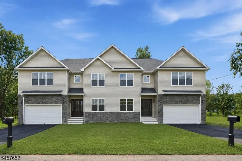 10A Delar Pkwy #A, Franklin Park, NJ 08823 - #2