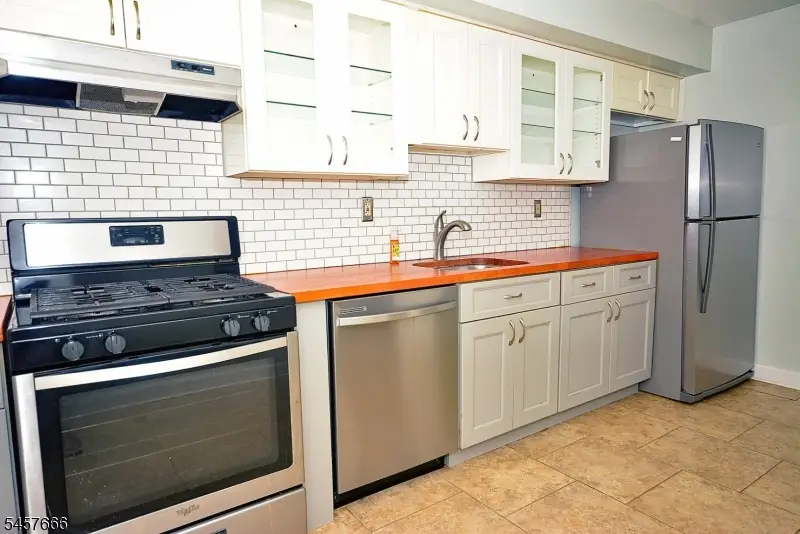 29 Barclay Ct, Lawrence, NJ 08648 - #2
