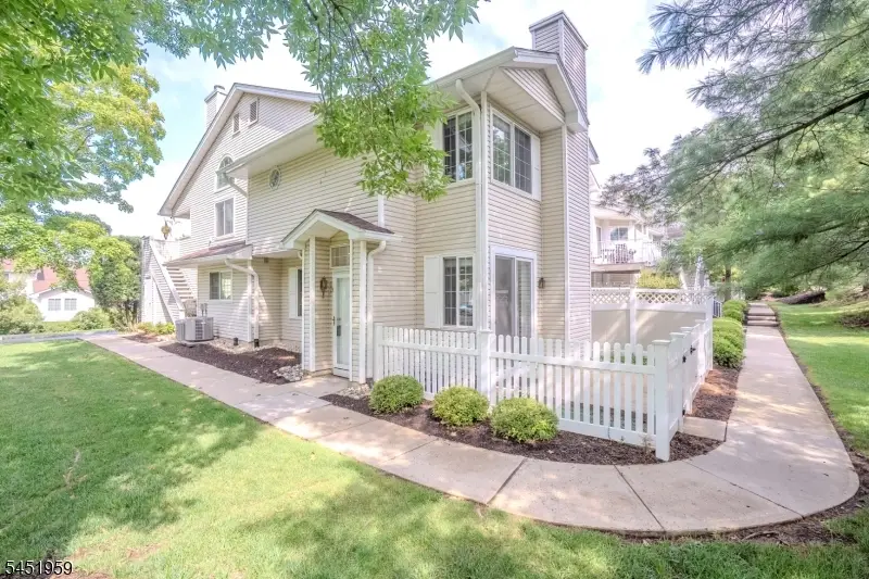 9 Evans Court, The Hills, NJ 07921 - #1