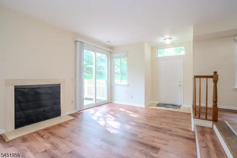 9 Evans Court, The Hills, NJ 07921 - #3