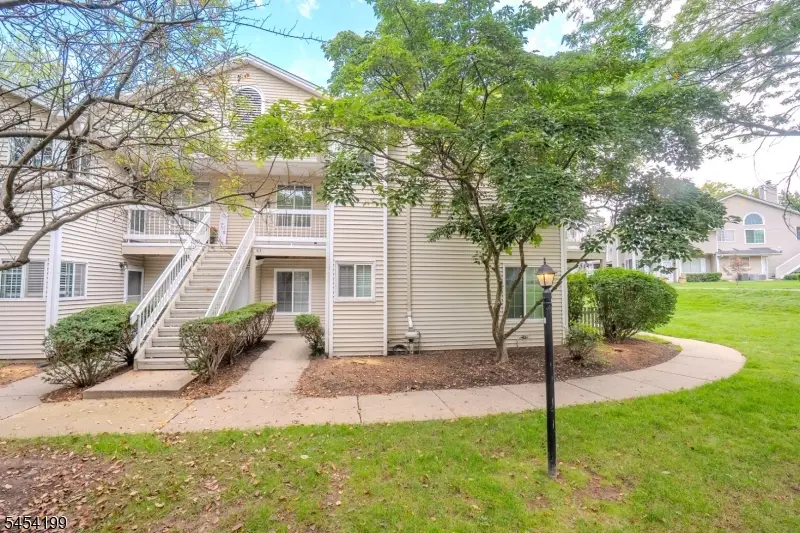 64 Sage Court, The Hills, NJ 07921 - #2