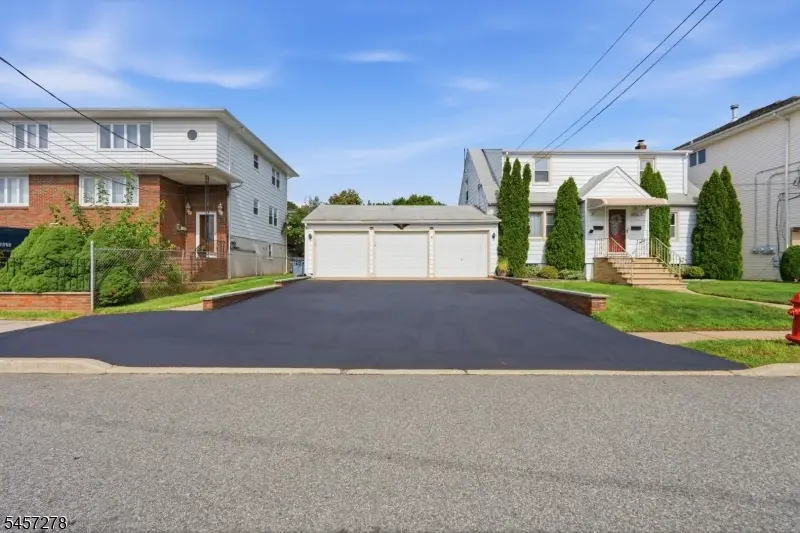 120 Campbell Ave, Clifton, NJ 07013 - #2