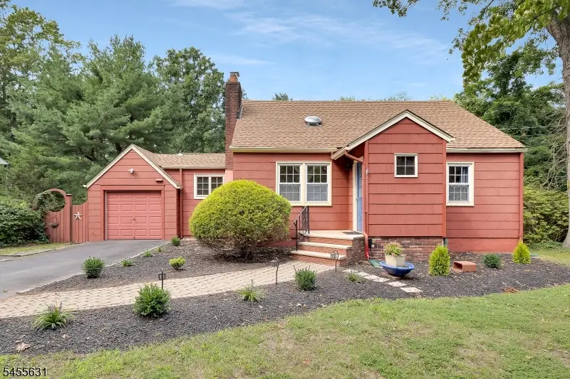 52 Midvale Ave, Millington, NJ 07946 - #1