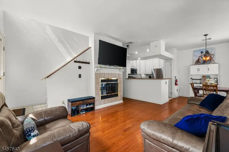 29 Pheasant Brook Court, The Hills, NJ 07921 - #3