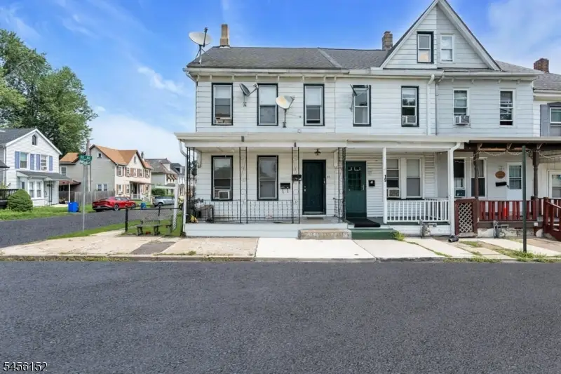 17 Railroad Ave, Phillipsburg, NJ 08865 - #2