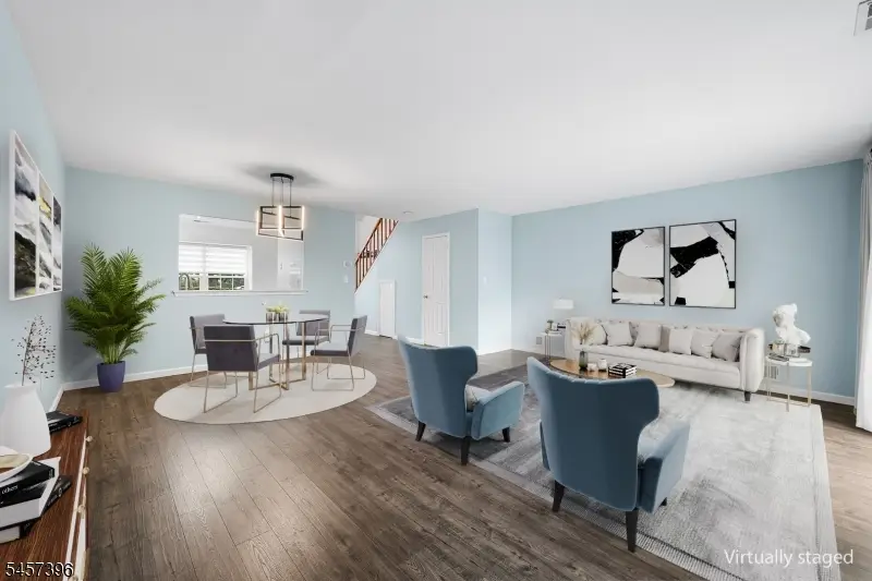 11 Canterbury Cir, Franklin, NJ 08873 - #3