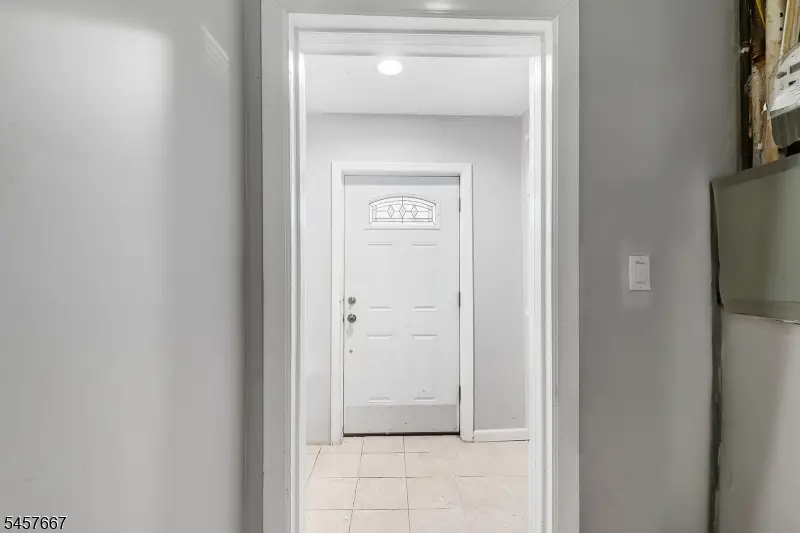 13 Meadow St, Bayonne, NJ 07002 - #3