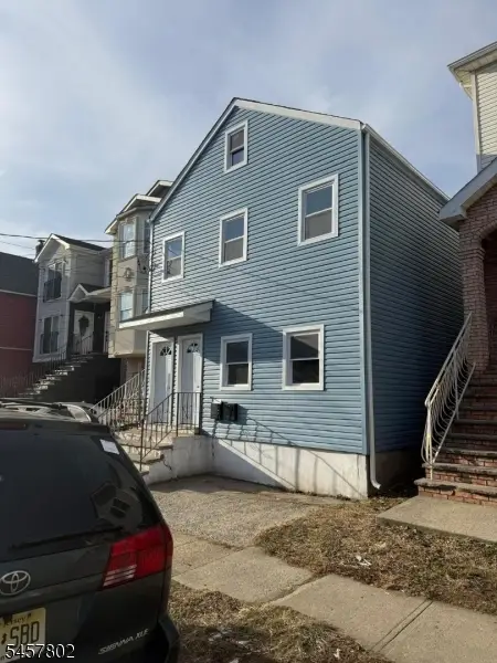 51 Geneva St, Elizabethport, NJ 07202 - #2