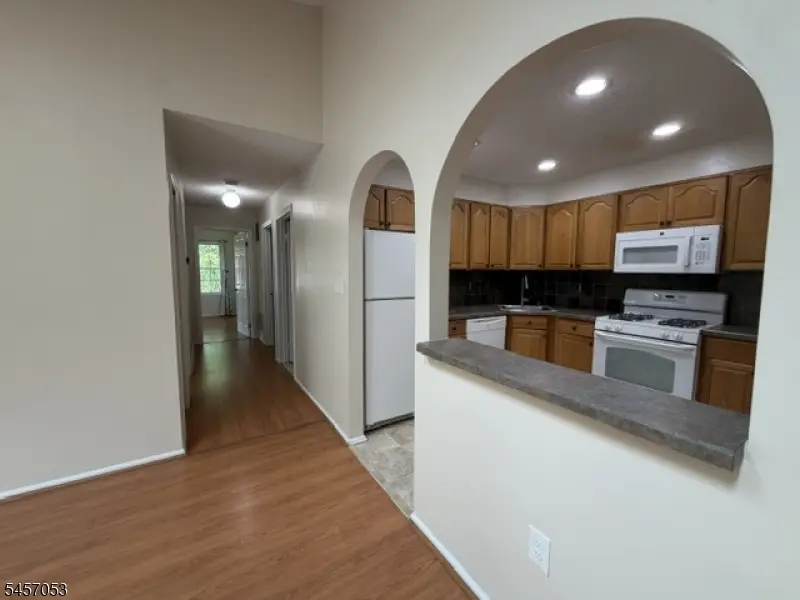 33 Baldwin Ct, Bernards, NJ 07920 - #2