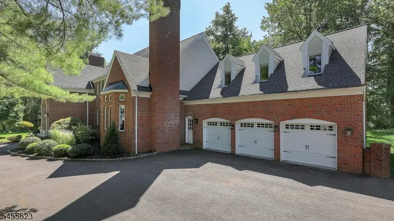 12 Hill Hollow Rd, Warren, NJ 07059 - #3
