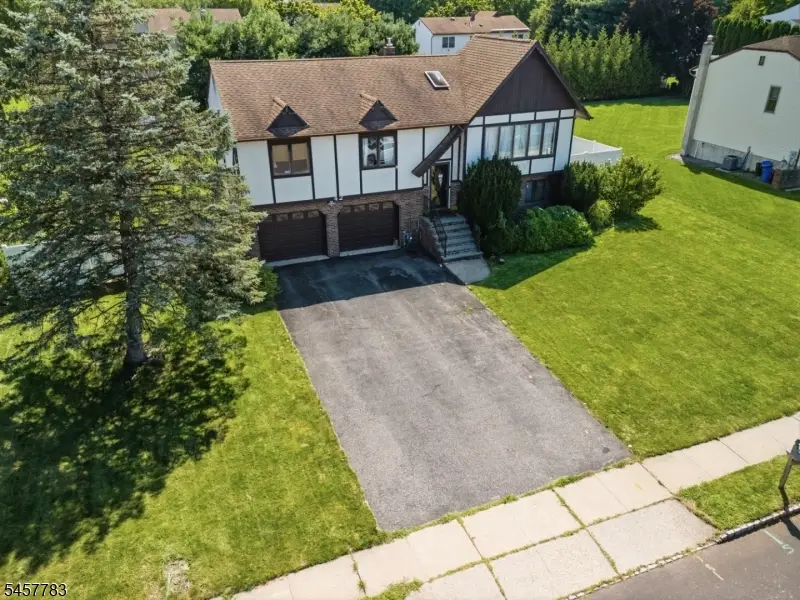 42 Randolph St, Lincoln Park, NJ 07035 - #2