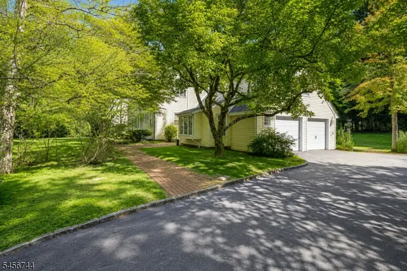 3 Orchard Rd, Kinnelon, NJ 07405 - #2