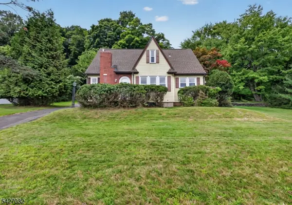 1208 Pompton Ave, Cedar Grove Twp., NJ 07009
