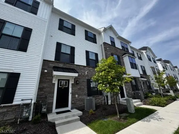 114 Bergen St, Hackettstown Town, NJ 07840