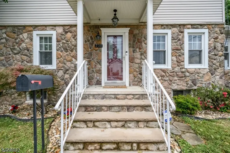230 Jones Pl, Linden, NJ 07065 - #2