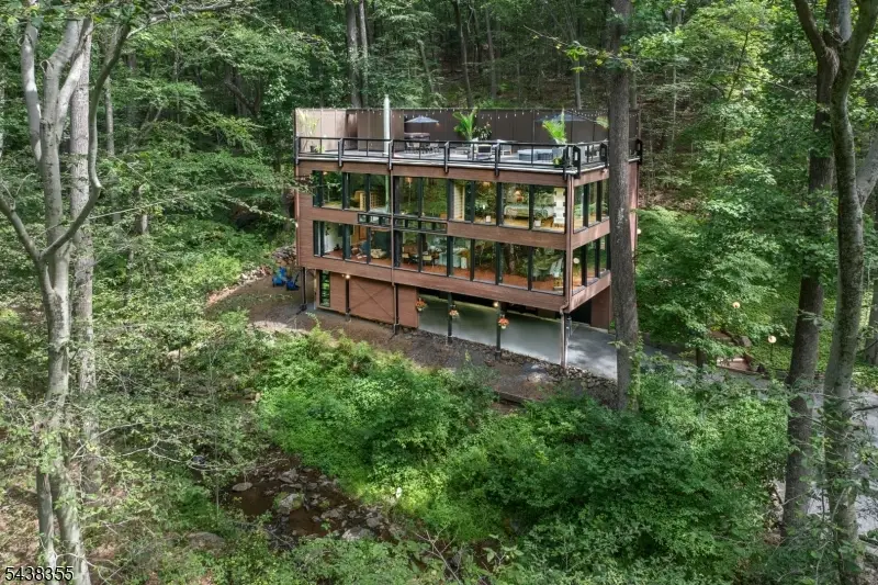 37 Guinea Hollow Rd, Tewksbury, NJ 08858 - #3
