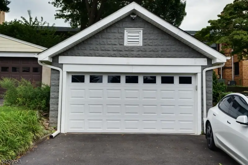 941 Edgewater Ave, Ridgefield, NJ 07657 - #3