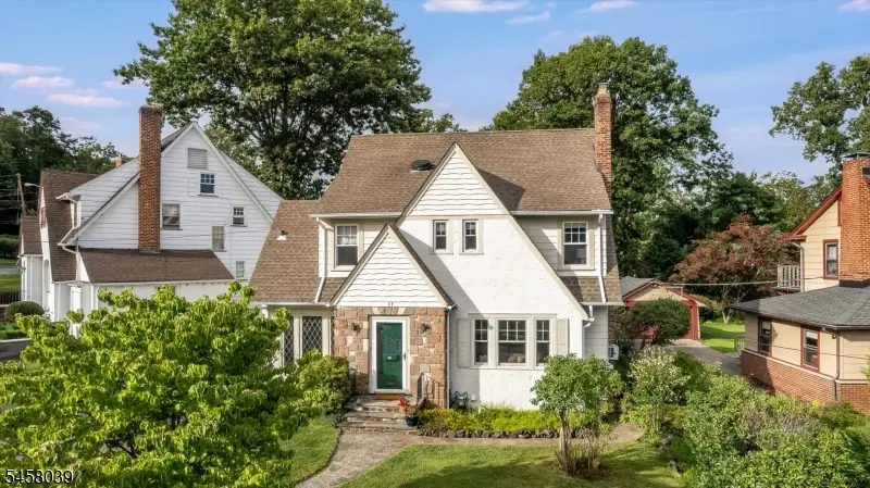 11 Winding Way, West Orange, NJ 07052 - #1