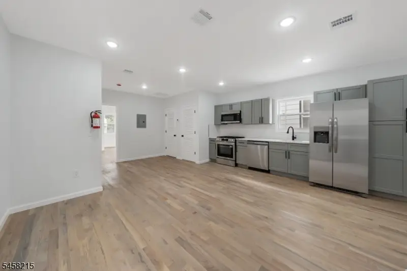 303 Ellis Ave, Irvington, NJ 07111 - #2